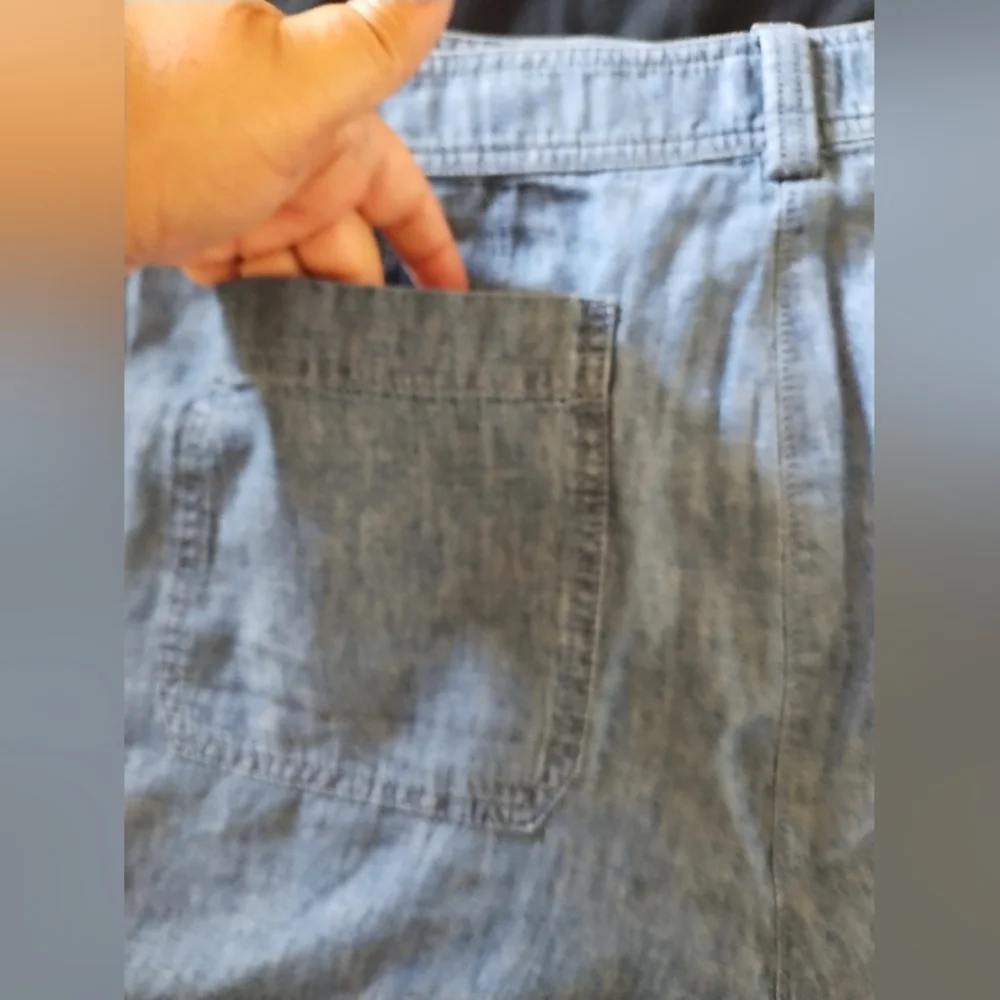 Talbots Linen Cotton Blend Size 16 Shorts Adj Length Zip/Button Closure NWT